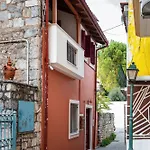 Tollmere Hospitality ηχώ * Levádeia